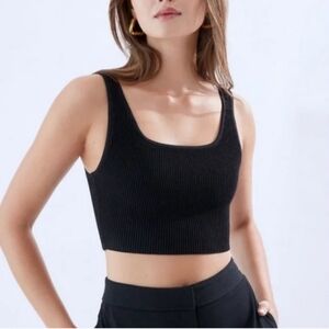Aritzia Babaton Sculpt Knit Squareneck Cropped Ribbed Tank Top Size S
